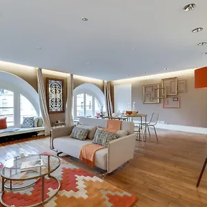 Sweett - Amiral De Coligny , Paris France